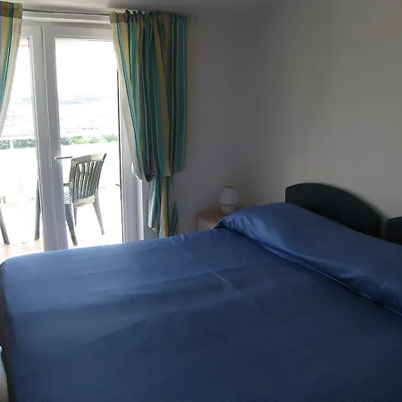 Konukevi Zimmer F1