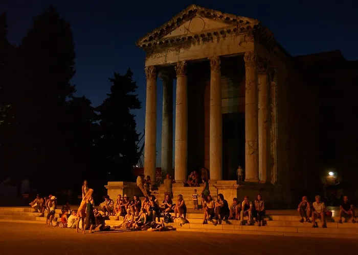 Zimmer F1 Guest house